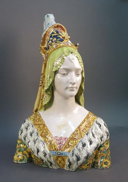 BOLOGNE - MINGHETTI. Buste de reine en faïence...