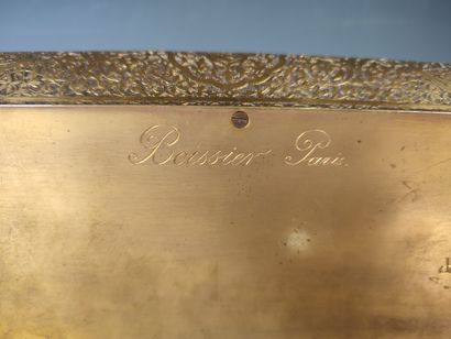 Coffret rectangulaire en bronze doré à décor...