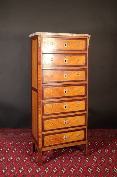 Semainier en placage de bois de rose, palissandre...