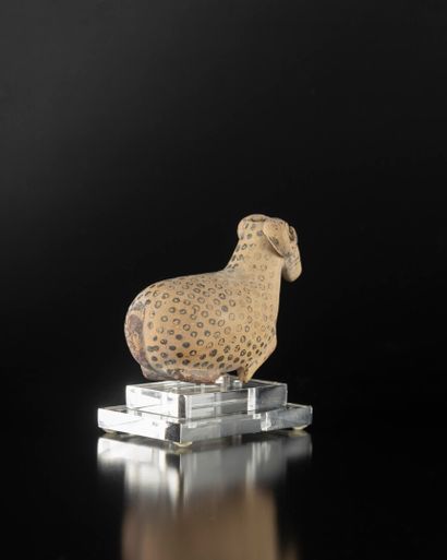 Zoomorphic aryball in the shape of a ram....