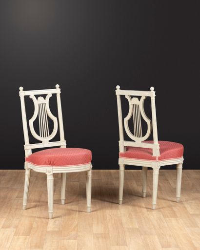 Pair of grey lacquered wood chairs, lyre...