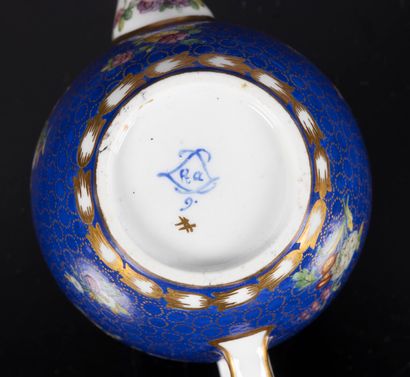 SEVRES. Calabrian teapot covered in soft...