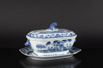 CHINE - Compagnie des Indes XVIIIe siècle
Soupière...