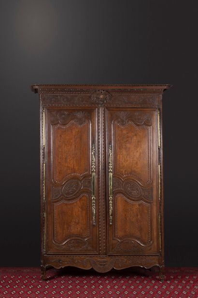 Norman cabinet in natural wood, opening by...