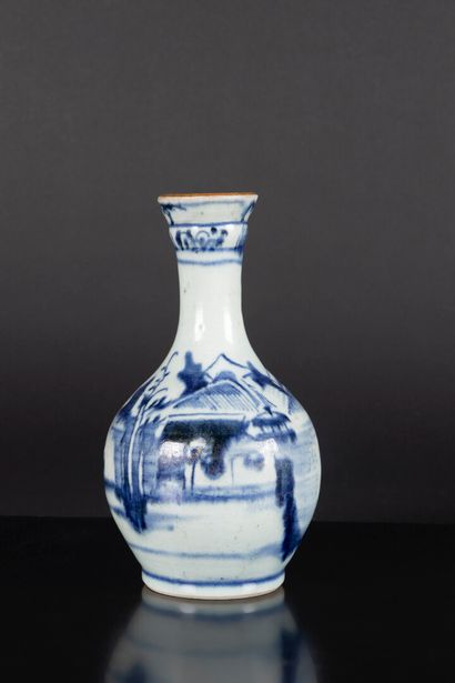 CHINE - XIXe siècle
Vase à panse globulaire...