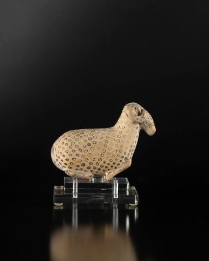Zoomorphic aryball in the shape of a ram....