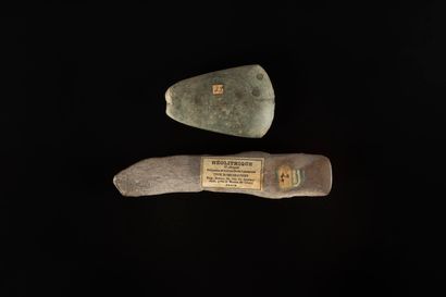 Lot including a polished axe with straight...