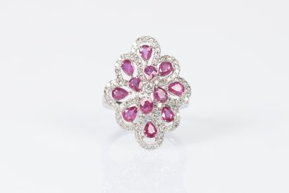 Bague Cocktail en or blanc 750°/.(18K) 6g10...