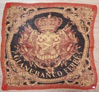 GIANFRANCO FERRE. Carré à fond noir, bordure...