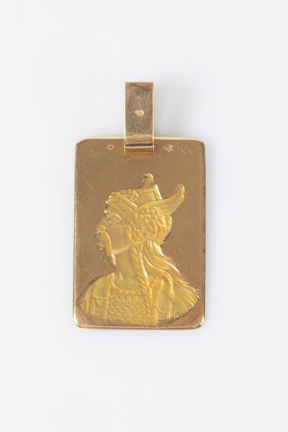 Pendant in yellow gold 18K 750 thousandths...