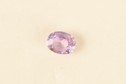 Saphir rose non chauffé taille ovale 0.62...