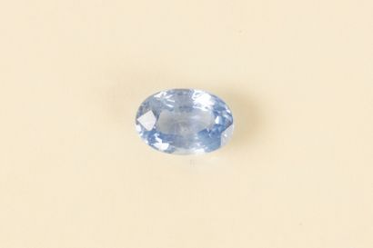 Saphir non chauffé taille ovale 0.70 ct sous...