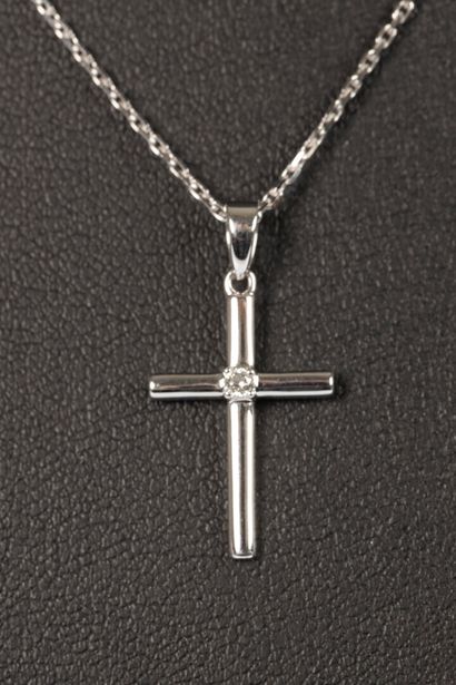 Pendentif Croix + chaine maille forçat or...