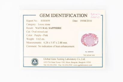 Saphir rose non chauffé taille ovale 0.62...
