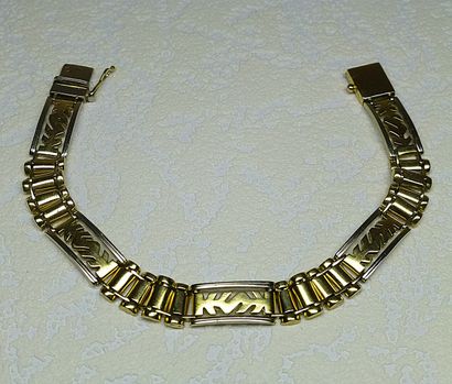 Bracelet mailles articulées en plaqué or...