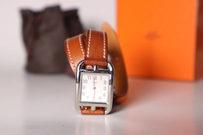 HERMES Paris. Montre bracelet modèle Cape...