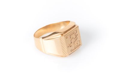 Ring in yellow gold 18K 750 thousandths,...