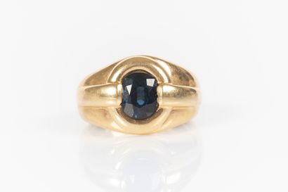 Bague chevalière en or jaune 18K 750 millièmes...