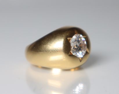 Bague chevalière en or jaune 18K 750 millièmes...