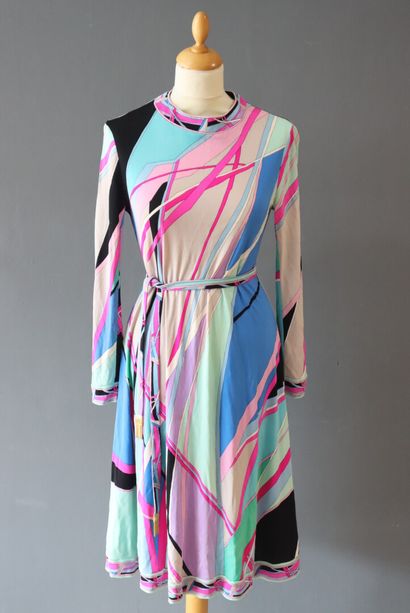 LEONARD. Robes vers 1970. Taille 36/38 (petites...