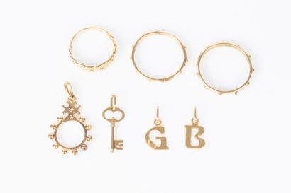Lot in yellow gold 18K 750 thousandths including...