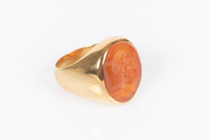 Bague chevalière en or jaune 18K 750 millièmes...
