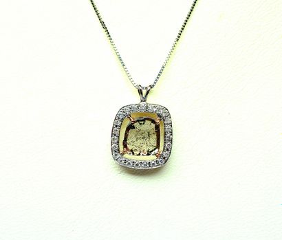 White gold and rose gold bicolor pendant...