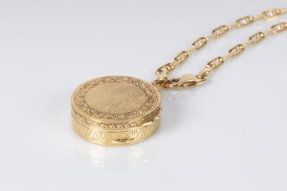 Collier en or jaune 18K 750 millièmes à maille...