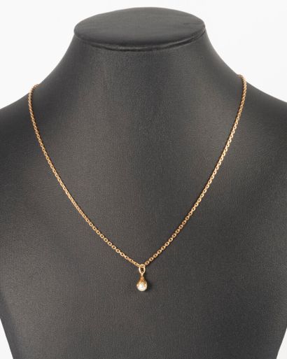 Collier en or jaune 18K 750 millièmes à maille...