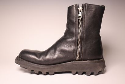 Jean-Baptiste RAUTUREAU. Paire de bottines...