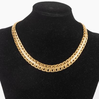 Collier en or jaune maille américaine. Long....