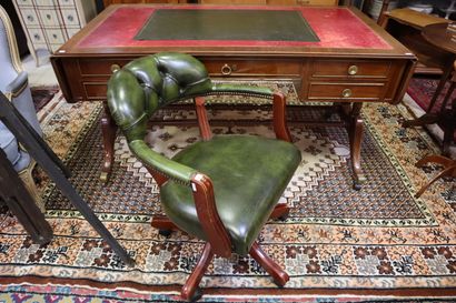 Set of office furniture including: Natural...