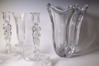 Glass and crystal set, including: DAUM vase...