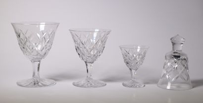 SAINT-LOUIS. Part of a set of crystal glasses,...
