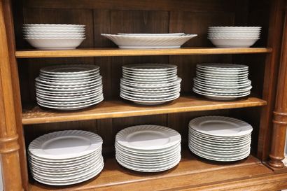 HAVILAND. White porcelain dinner service,...