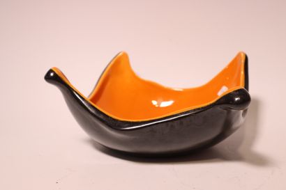 ELCHINGER (1834-2016). France. Vase en céramique...