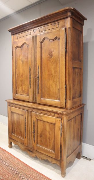 2-body sideboard in natural wood. 19th century....
