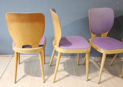 Suite de 4 chaises bois, vers 1950/60. (...