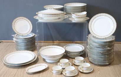 CHAMBON GODEFROY. Porcelain dinner service:...