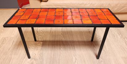 Table basse rectangulaire en métal laqué...