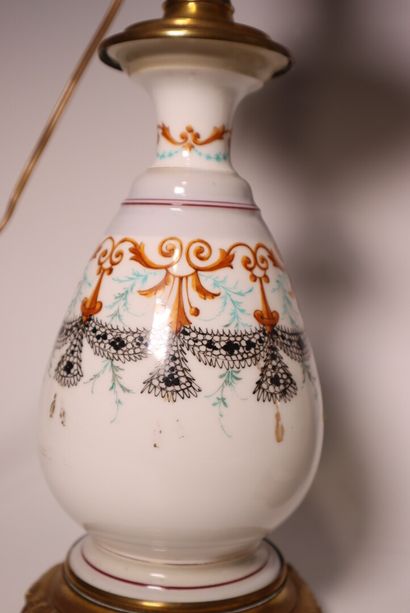 Pair of porcelain oil lamps, mounted as lamps,...