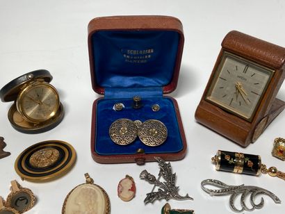 Set of costume jewelry, some in silver: LANCEL...