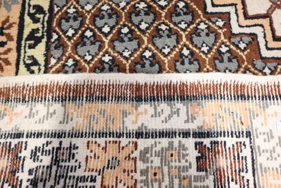 TUNISIA. Wool carpet (stains) 294 x 200 ...