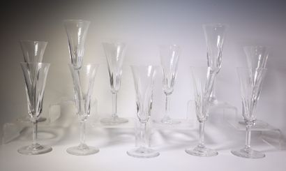 SAINT-LOUIS. Suite of 11 crystal flutes.