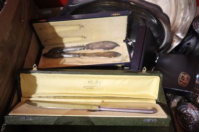 Silver-plated set, including: Dishes, flatware...