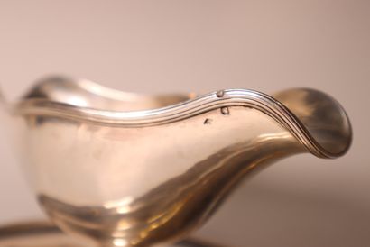 Sauce boat in Minerve hallmarked silver....