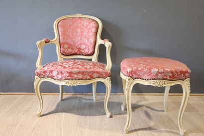 Ensemble d'assises et bois naturel laquées...