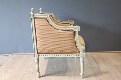 Grey lacquered carved wood shepherd's chair...