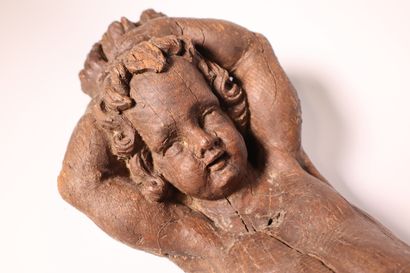 Petit atlante. Sculpture en bois naturel....