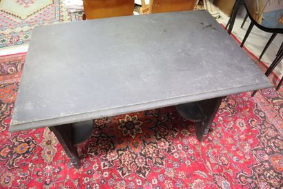 * Table de repas rectangulaire en schiste....